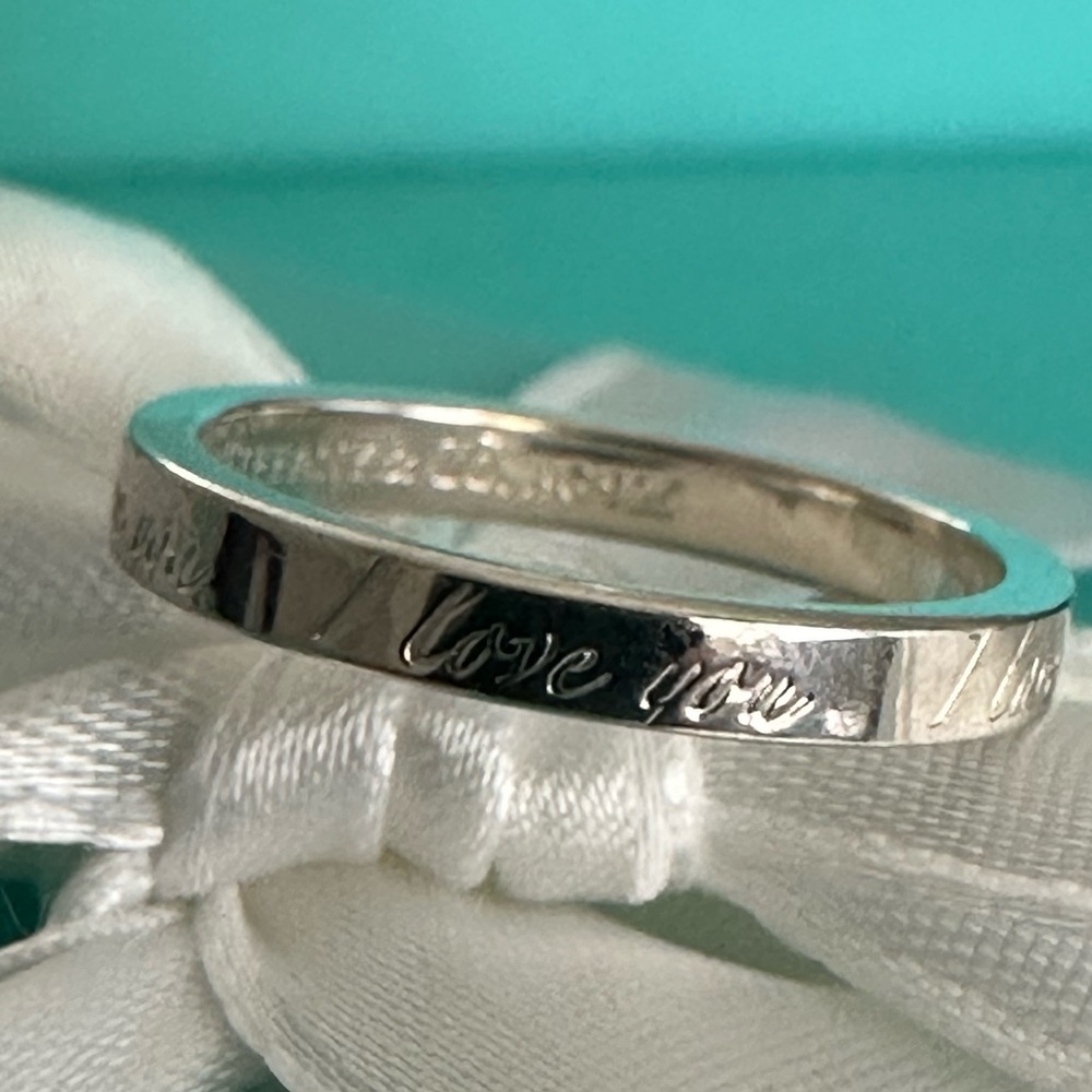 Tiffany & Co I LOVE YOU ring from the notes collection size 7 Sterling Silver